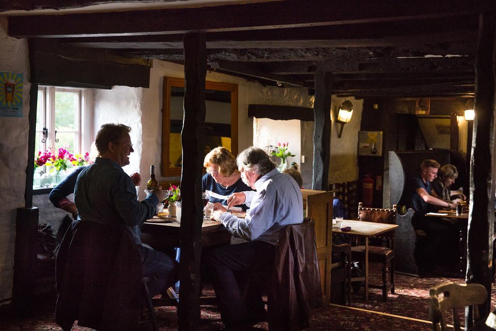 The Cott Inn Totnes Eksteriør billede