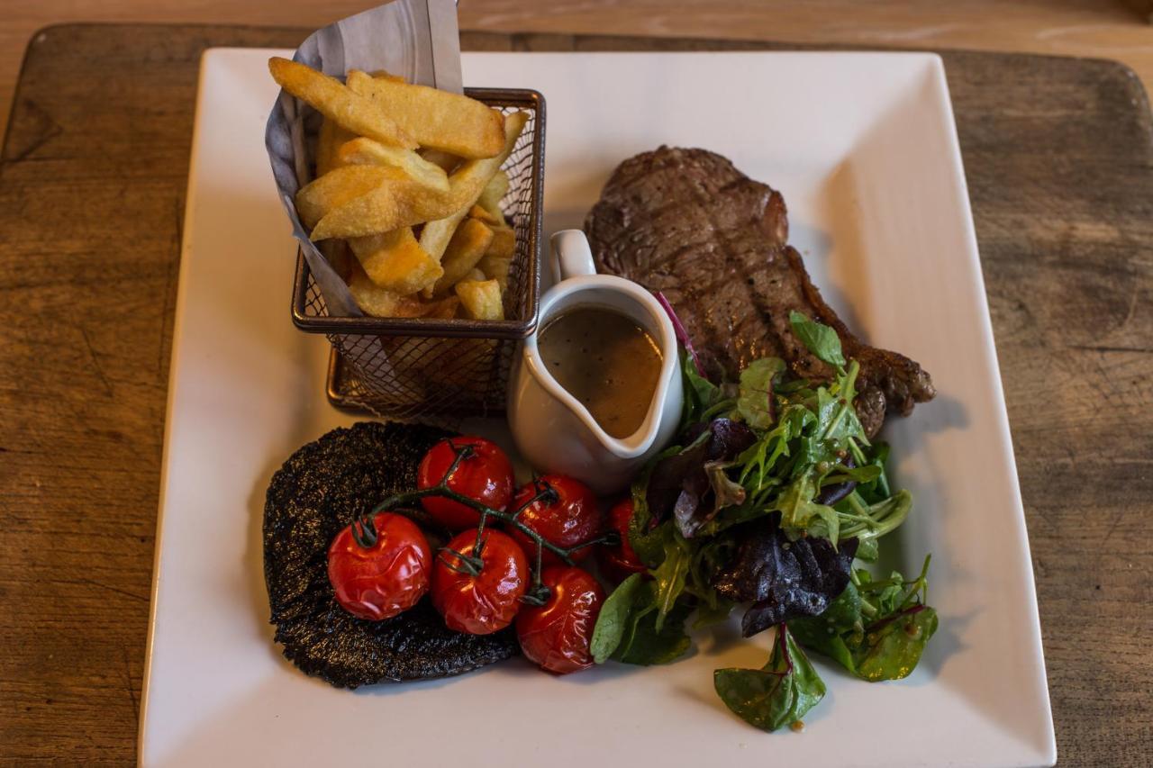 The Cott Inn Totnes Eksteriør billede